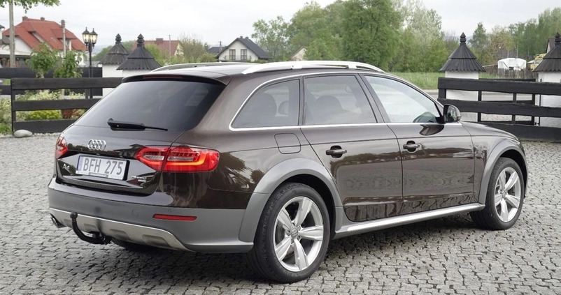 Audi A4 Allroad cena 55700 przebieg: 186000, rok produkcji 2014 z Ożarów Mazowiecki małe 596